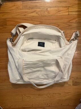L.S. Canvas Travel Tote Bag in Natural